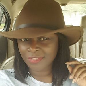 Meet your Posher, Corrine